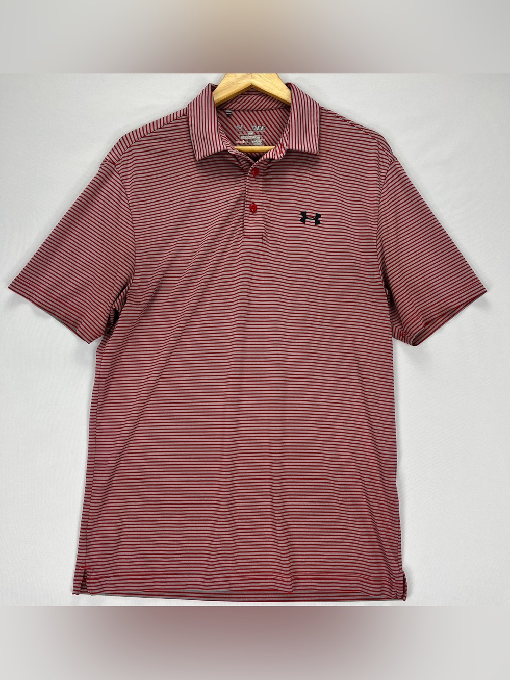 Under Armour Polo Men’s Medium Loose Fit Red Grey Stripe Soft Stretch Heat Gear